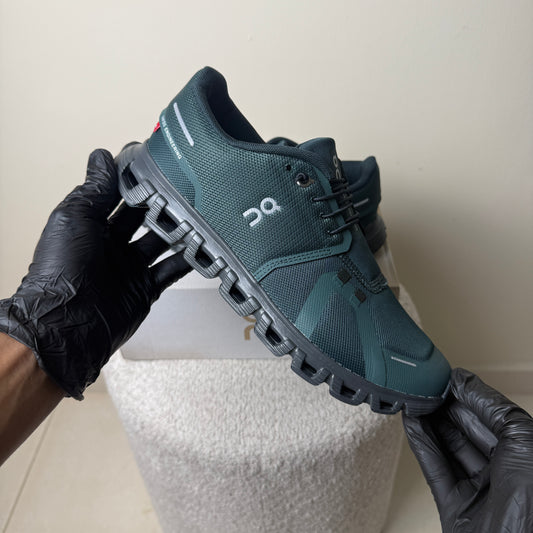 On Cloud 6 Waterproof men's running shoe in the Olive | Evergreen