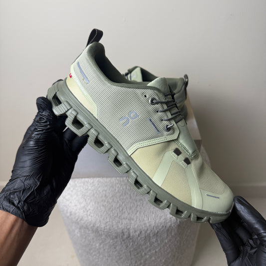 Cloud 6 Waterproof in caper green