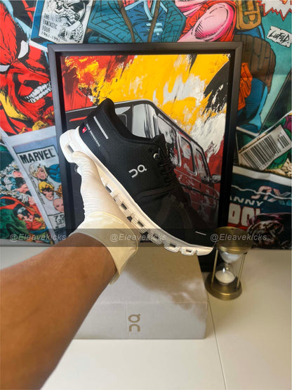 On Cloud 6 Black | White