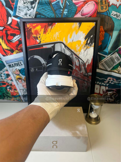 On Cloud 6 Black | White