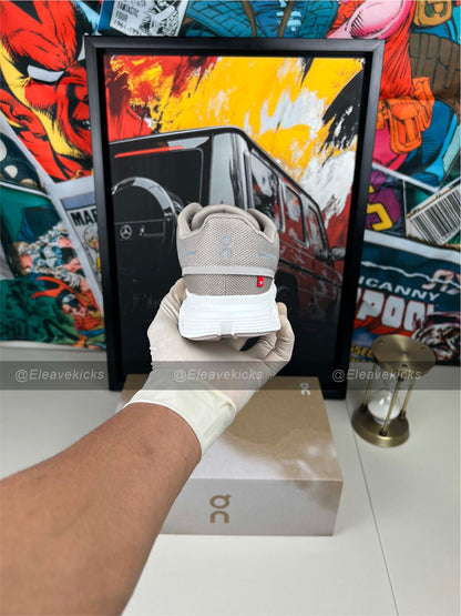 On Cloud 6 'Fog White'