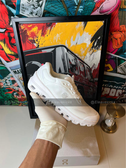 On Cloudventure Loewe 2 'White'