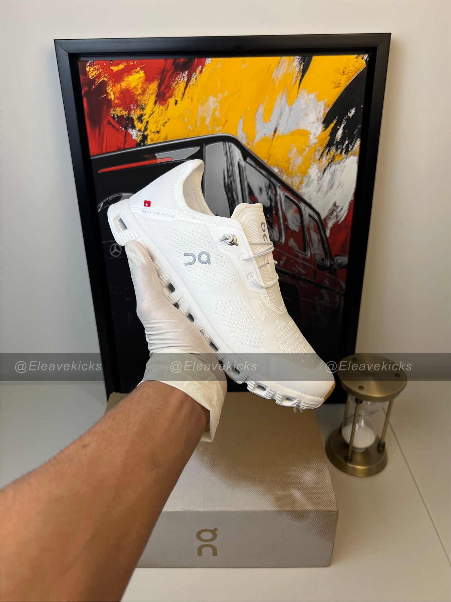 On Cloud 5 Coast  Undyed-White