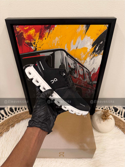 On Cloud X 4 AD sneaker in black and asphalt color.