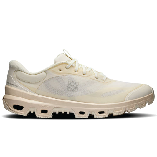 On Cloudventure Loewe 2 'Eggshell'